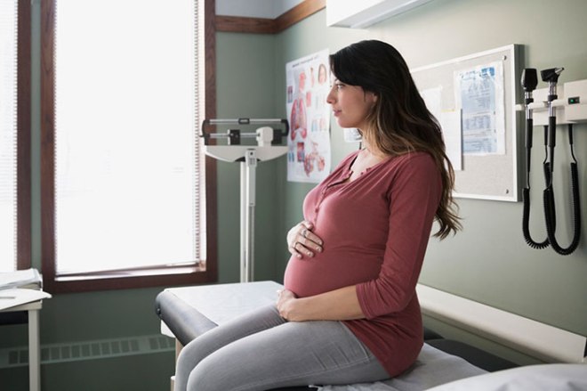 Беременная женщина в поликлинике
